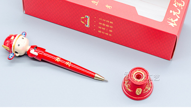 大學(xué)文創(chuàng)產(chǎn)品設(shè)計(jì)應(yīng)該怎么做？